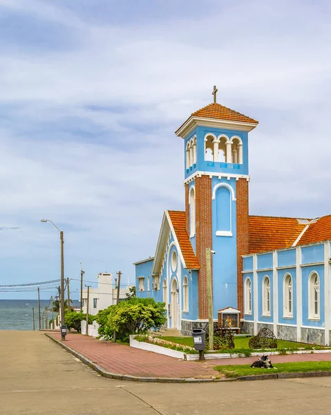 Buitenaanzicht Van Belangrijkste Katholieke Kerk Van Punta Del Este Stad — Stockfoto