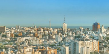 Montevideo, Uruguay, Ekim - 2018 - gün hava cityscape sahne şehrin montevideo, Uruguay