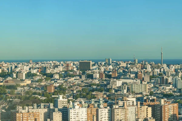 ウルグアイ モンテビデオ市の日空中都市景観シーン — ストック写真