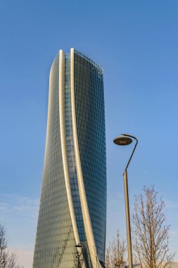 Milan şehir hayatı District çağdaş modern bina dış düşük açılı vurdu