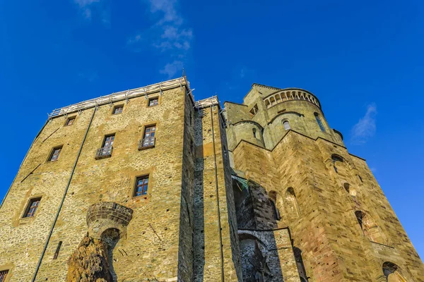 Aussenansicht Der Abtei San Michele Sacra Auf Dem Gipfel Des — Stockfoto