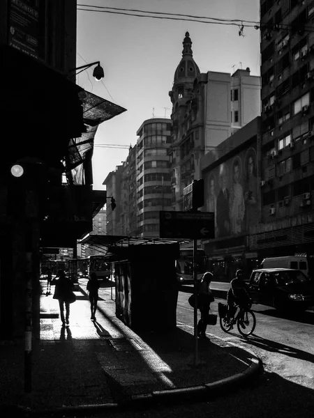 Montevideo Uruguai Março 2018 Cenário Urbano Alto Contraste Rua Julio — Fotografia de Stock