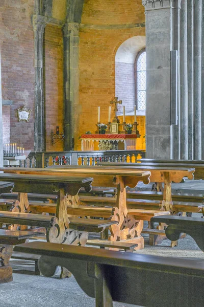 Vista Interior Famosa Abadía Sacra San Michele Que Encuentra Distrito —  Fotos de Stock
