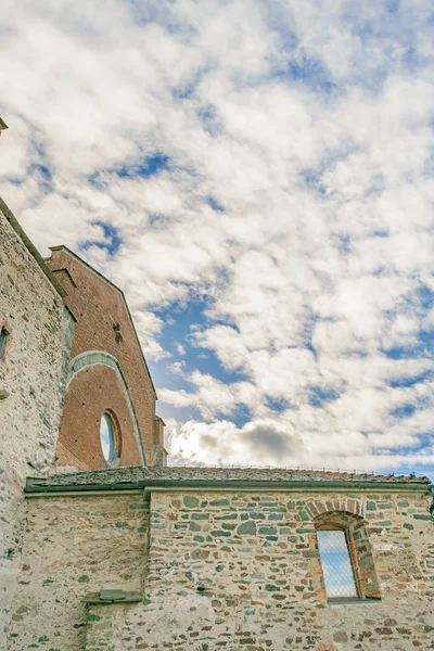 Aussenansicht Der Abtei San Michele Sacra Auf Dem Gipfel Des — Stockfoto