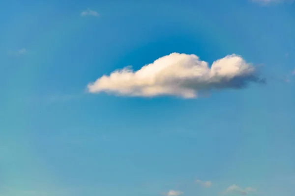 Felhők Kék Háttér Minimál Stílusú Fotó — Stock Fotó