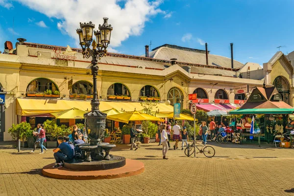 Montevideo Urugwaj Kwiecień 2018 Widok Zewną Rynku Tradycyjnej Żywności Ciudad — Zdjęcie stockowe