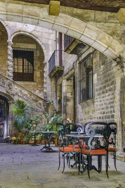 Antique Building Courtyard Converted Picturesque Restaurant Gothic District Barcelona City — Stock Photo, Image