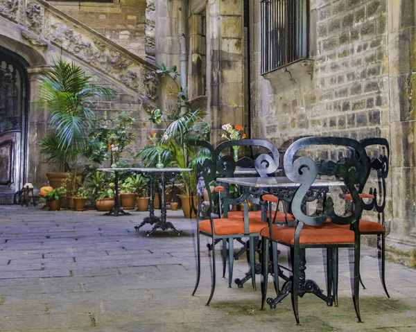 Antique Building Courtyard Converted Picturesque Restaurant Gothic District Barcelona City — Stock Photo, Image