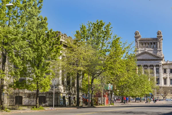 Montevideo Uruguay Octubre 2018 Avenida General Flores Con Edificio Palacio —  Fotos de Stock