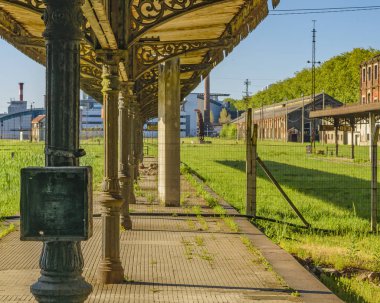 Terk edilmiş eski Tren İstasyonu demir yapısını ayrıntılı olarak aguada district, Montevideo, Uruguay