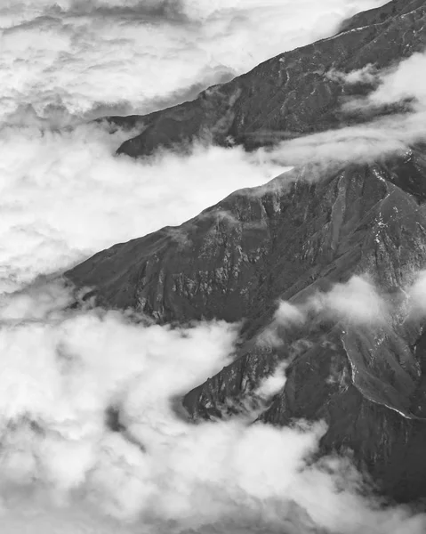 Veduta Aerea Dal Piano Delle Finestre Delle Montagne Delle Ande — Foto Stock