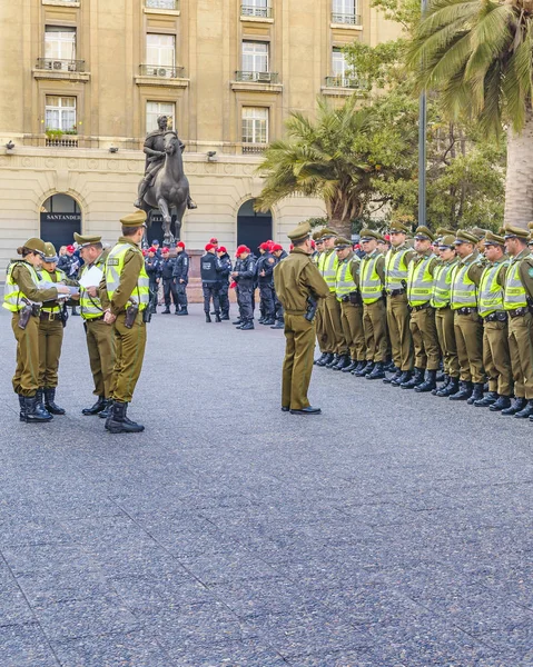 Santiago De Chile, Chile, - 2018 - polis oluşumu armas Meydanı, santiago de chile şehrinde en ünlü Meydanı'nda olabilir.