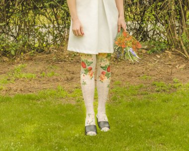 Courtyard adlı yaz beyaz yazlık elbise Giydirme ile vücut parçası kadın