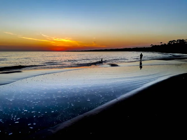 Strandszene bei Sonnenuntergang, atlantida, uruguay — Stockfoto