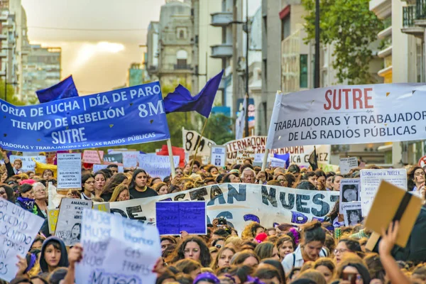 Ženy březen mezinárodní den, Montevideo, Uruguay — Stock fotografie