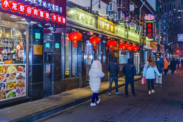Cena de noite urbana, Shanghai, China — Fotografia de Stock