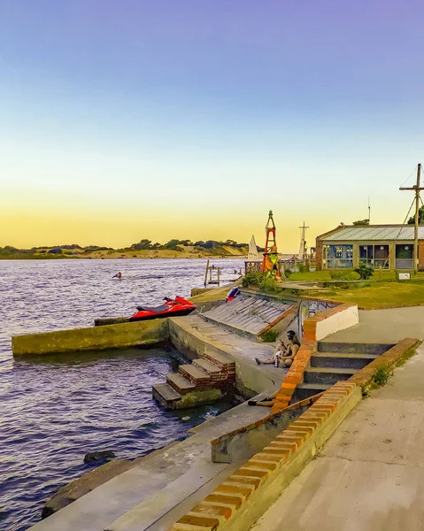 Nábřežní restaurace, Canelones, Uruguay — Stock fotografie