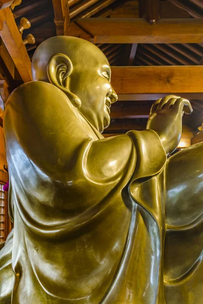 Escultura de Buda, Templo de Jingan, Shanghái, China — Foto de Stock