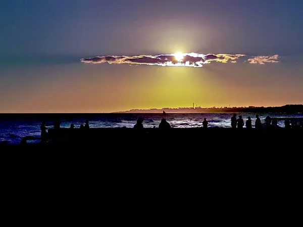 Пляжна нічна сцена, Монтевідео, Уругвай — стокове фото