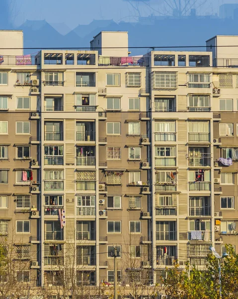 Appartement gebouwen trein Point of View, Shanghai, China — Stockfoto