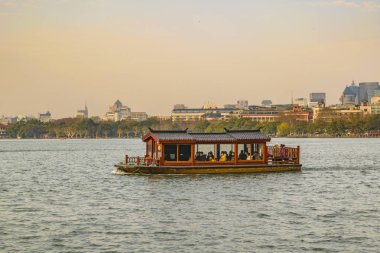 Turistik Tekne, Batı Gölü, Hangzhou, Çin