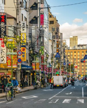 Kalabalık Şehir Sahnesi, Dotonbori, Osaka - Japonya
