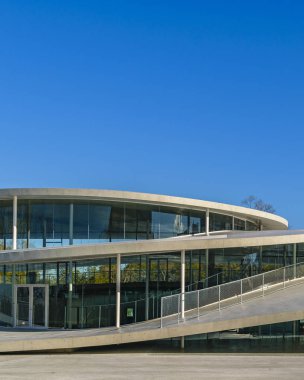 Osaka Sanat Üniversitesi Dış Bina