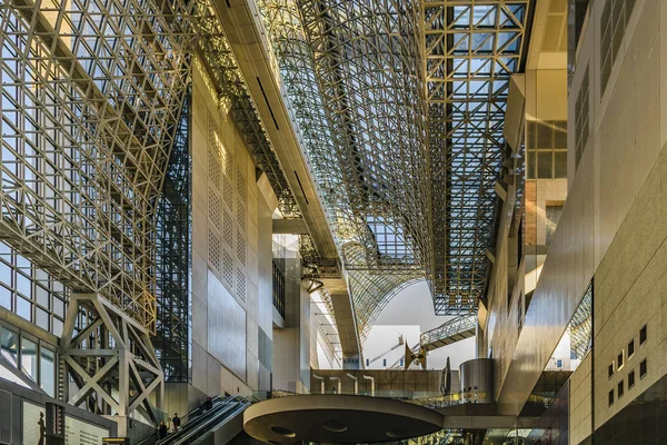 Vista interna della stazione di Kyoto, Giappone — Foto Stock