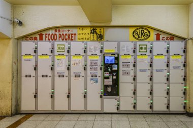 Tokyo, Station, Japonya'daki dolaplar