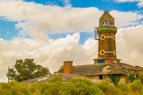 Vista Exterior Mansión Abandonada Con Faro Punta Del Este Uruguay —  Fotos de Stock