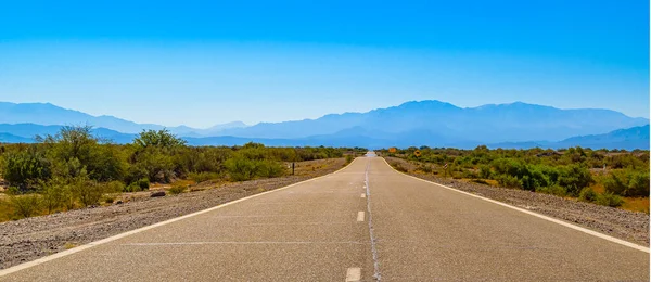 Tomma Motorvägen Vid Torra Landskap Miljö San Juan Provinsen Argentina — Stockfoto