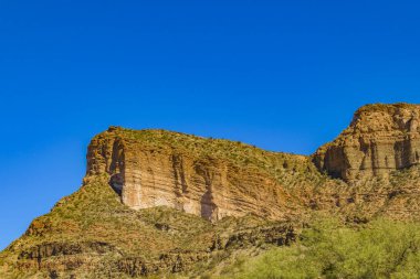 San Juan, Arjantin 'deki çorak kayalık arazi dağları manzarası