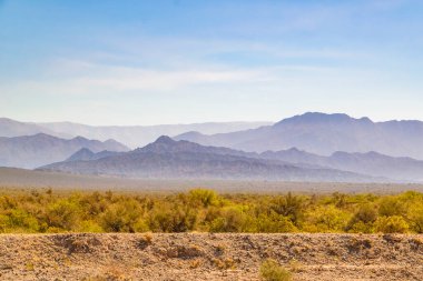 San Juan, Arjantin 'deki kırsal bölge güneşli gün manzarası