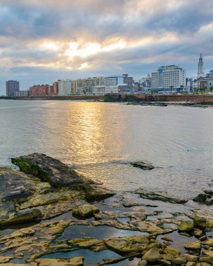 Montevideo Şehri, Uruguay 'daki Ciudad Viktorya Mahallesi' ndeki sahil kenti.