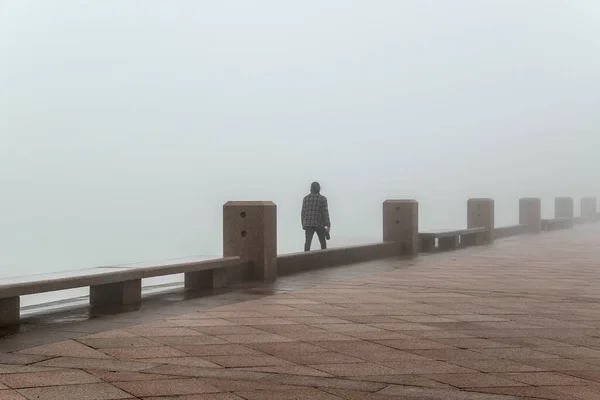 Man Walking Border Promenade Montevideo City Uruguay — Stock Photo, Image