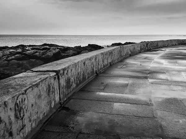 Puste Nabrzeże Esplanade Wybrzeżu Montevideo Miasta Uruguay — Zdjęcie stockowe