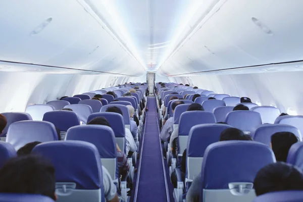 Passageiros Viajando Por Novo Avião Jato Disparados Interior Avião — Fotografia de Stock