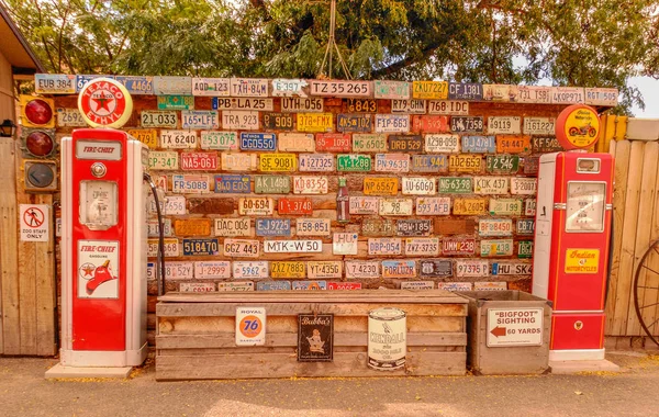 Museumsloch Fels Usa September 2015 Amerikanische Historische Autokennzeichen — Stockfoto