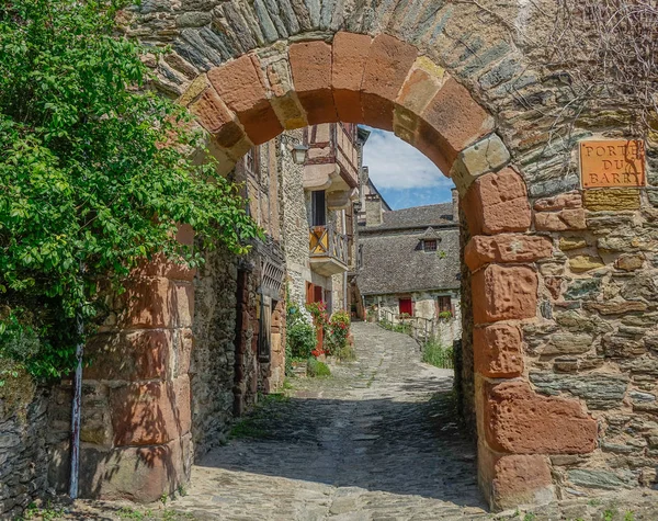 Conques Midi Pyrenees Francia Julio 2017 Antiguo Arco Entrada Pueblo — Foto de Stock