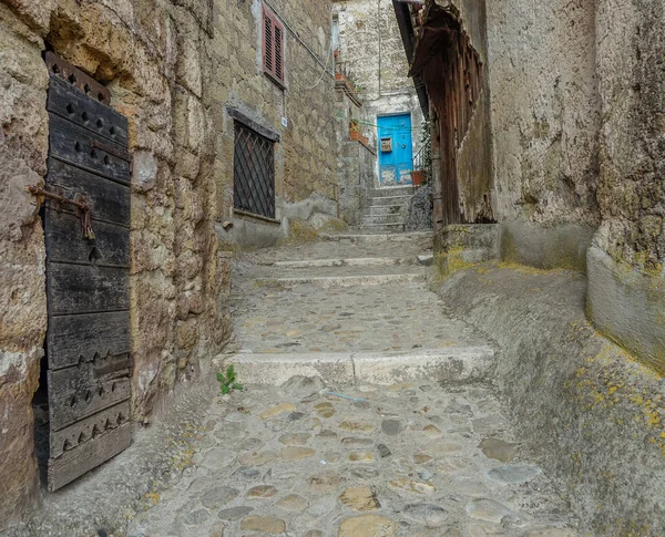 Calcata Lazio Italia Septiembre 2017 Paso Piedra Estrecho Hacia Arriba — Foto de Stock