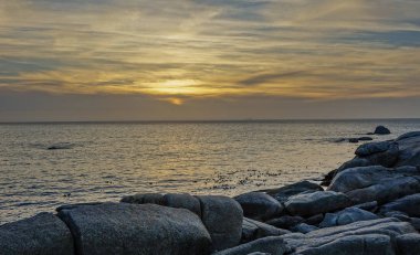 Camps Bay, Cape Town, Güney Afrika - 12 Kasım 2017: Camps Bay Beach, Cape Town yakınındaki gün batımı görünümü