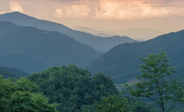 Great Smoky Mountains Nationalpark North Carolina Usa Juni 2018 Sunrise — Stockfoto