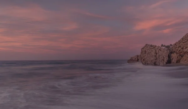 Sunrise on the beach — Stock Photo, Image