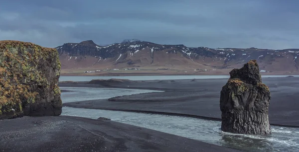 Reynisfjara pusta plaża — Zdjęcie stockowe