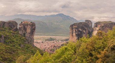 Meteora Manastırları Görünümü