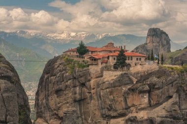 Meteora Manastırları Görünümü