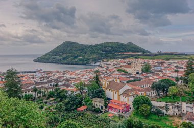 Terceira adasının panoramisi