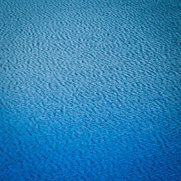 抽象的蓝色水海为背景或纹理 海水与海浪模糊光 — 图库照片