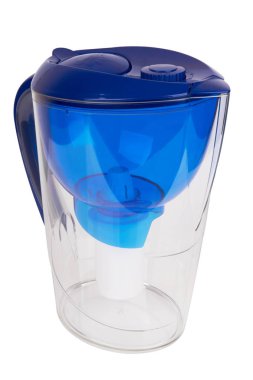 Su filtresi beyaz arkaplanda izole edildi