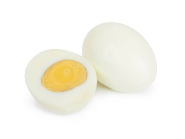 beyaz üzerine haşlanmış yumurta